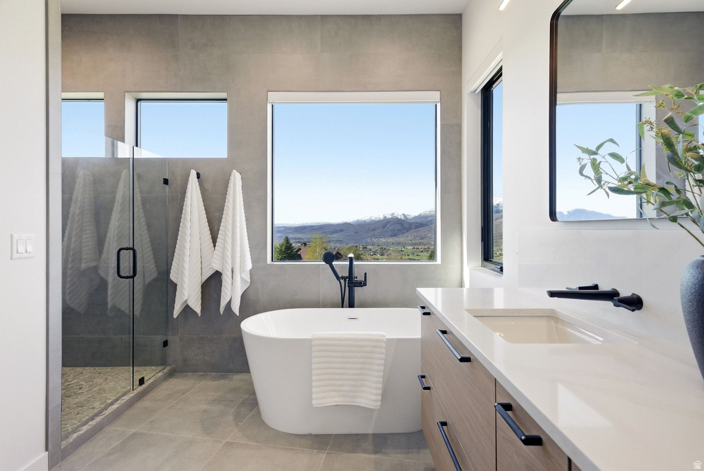 5585 E HIGHLAND VIEW CT Eden, UT 84310