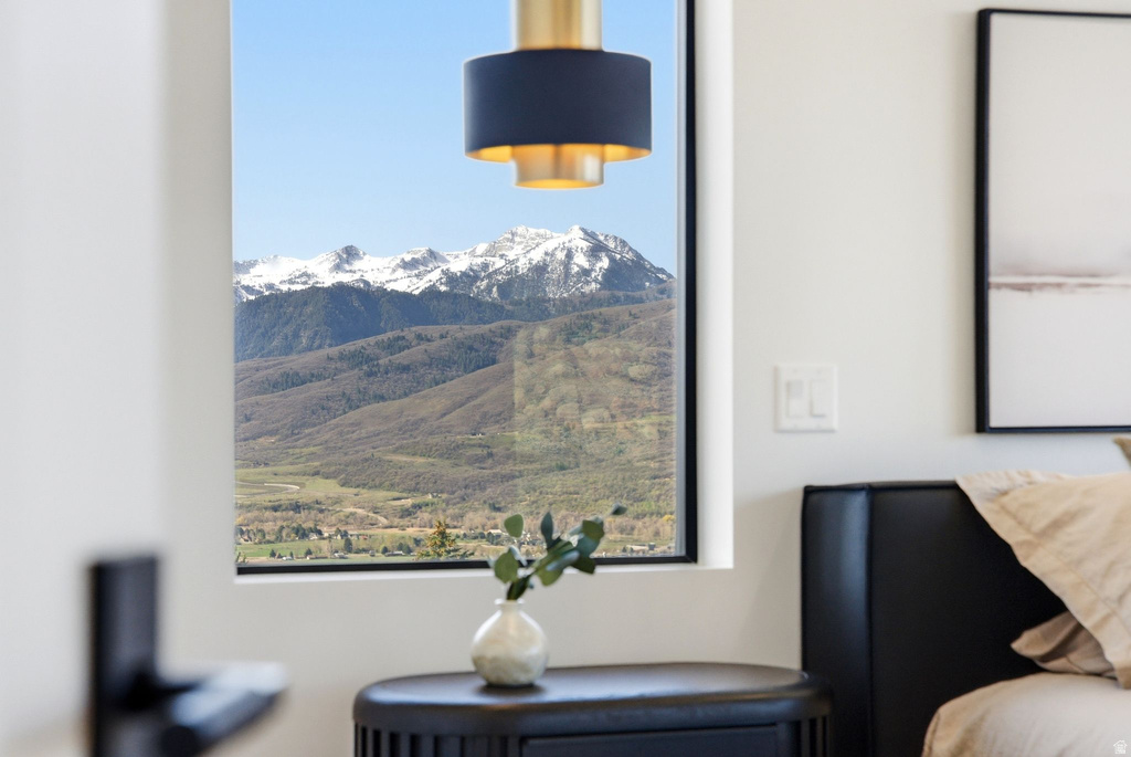 5585 E HIGHLAND VIEW CT Eden, UT 84310