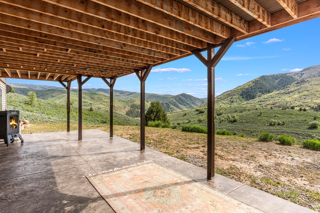 2013 N RIVER VIEW CIR Huntsville, UT 84317