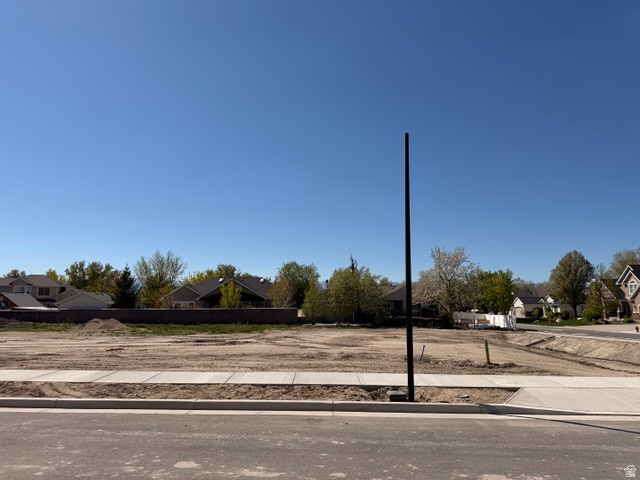 10946 S BRAND LN Sandy, UT 84070