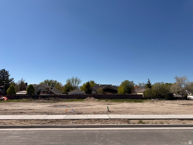 10946 S BRAND LN Sandy, UT 84070