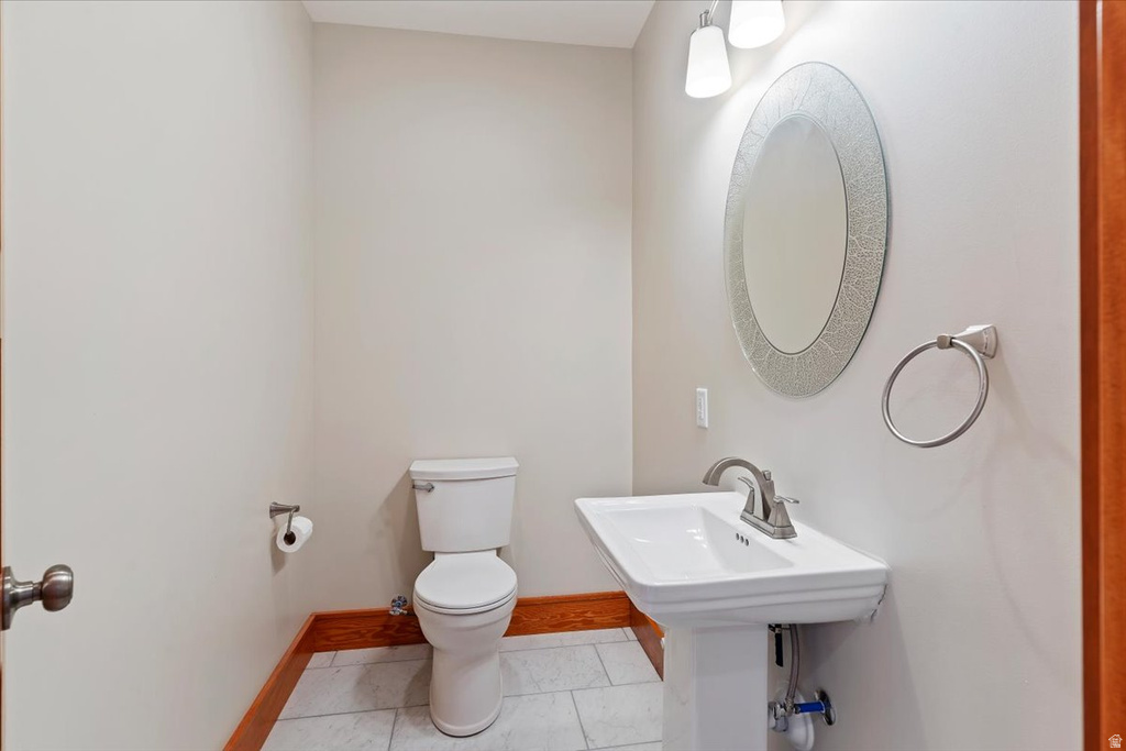 5074 IROQUOIS WAY Ogden, UT 84403