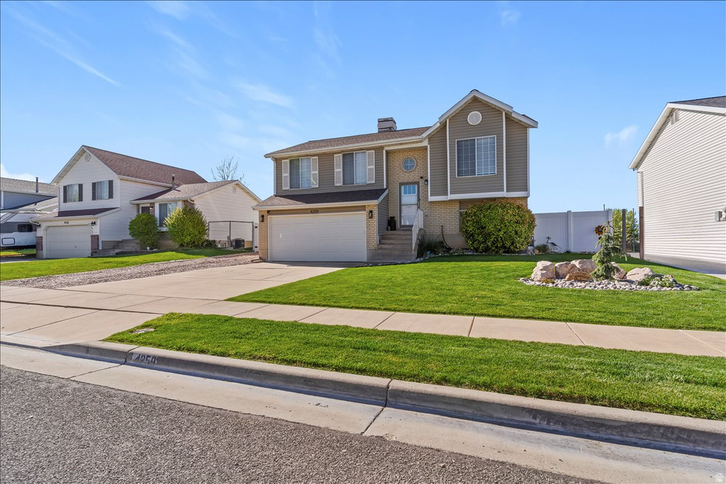4259 W 5600 S Roy, UT 84067
