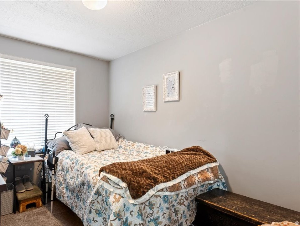 4259 W 5600 S Roy, UT 84067