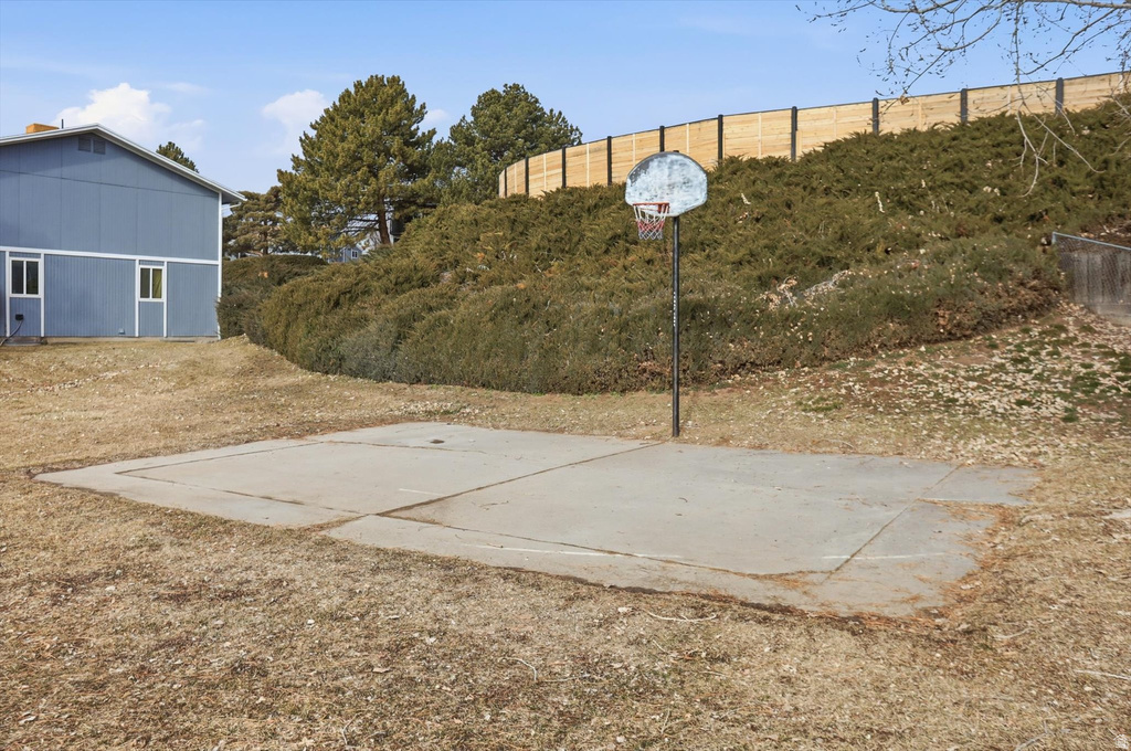 865 S 1650 E #A Clearfield, UT 84015