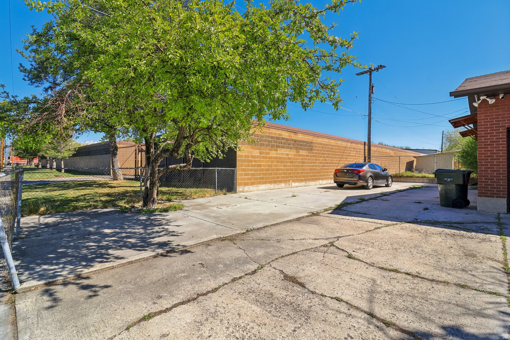 1785 W 3300 S West Valley City, UT 84119