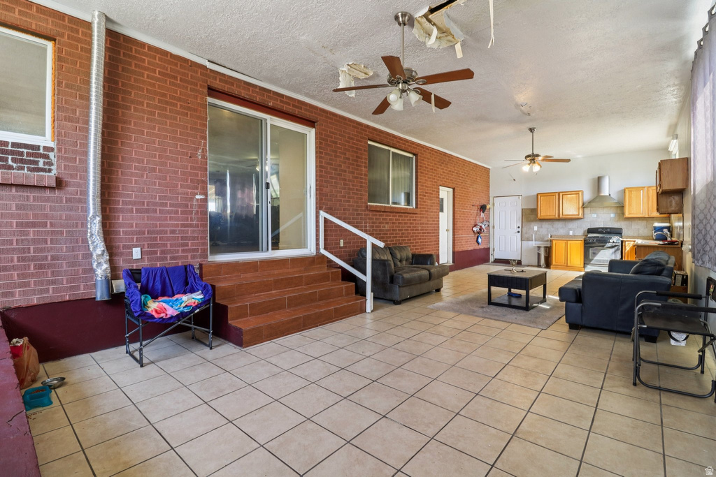 1785 W 3300 S West Valley City, UT 84119