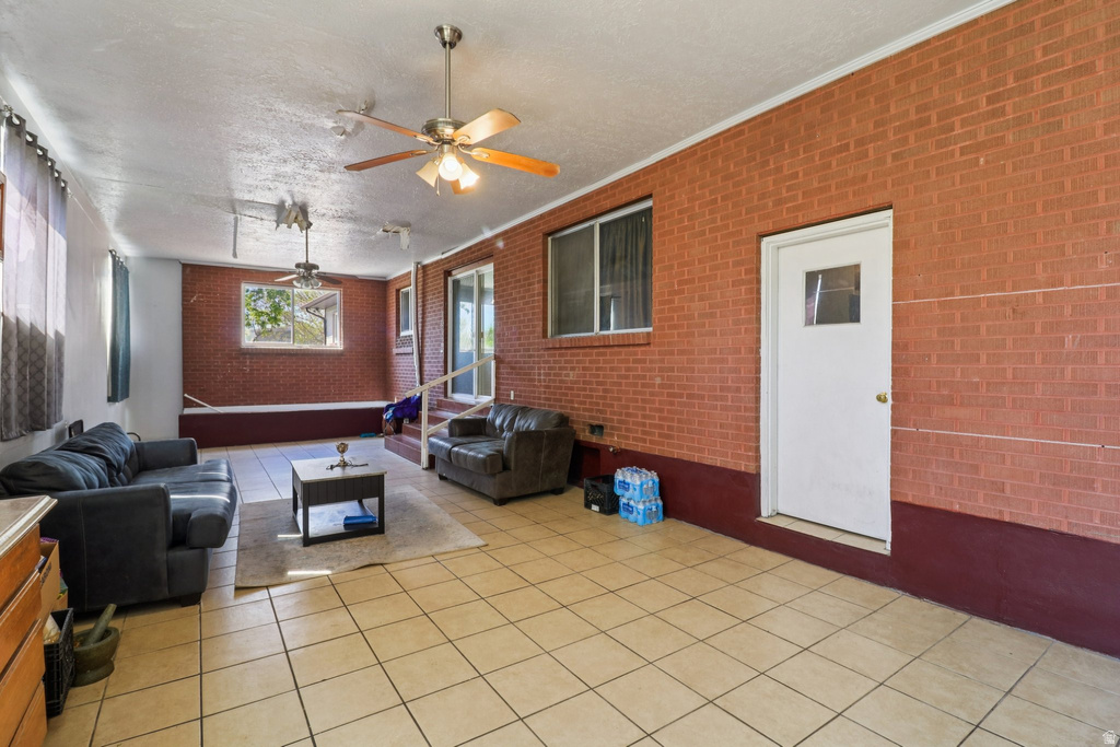 1785 W 3300 S West Valley City, UT 84119