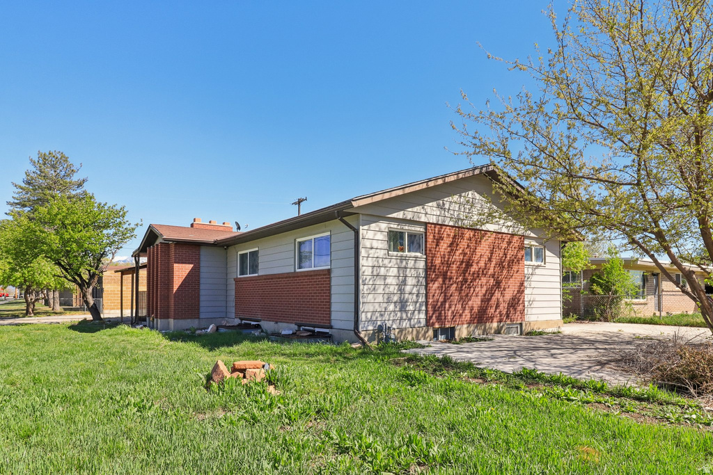 1785 W 3300 S West Valley City, UT 84119