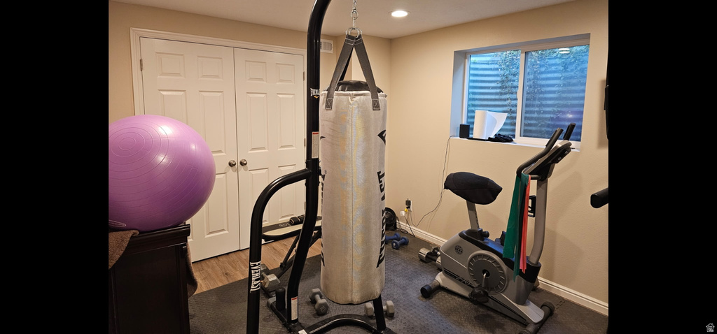 7152 S 2740 E Cottonwood Heights, UT 84121