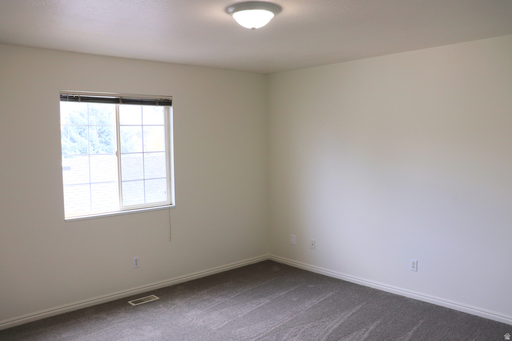 1555 S TALON DR Logan, UT 84321