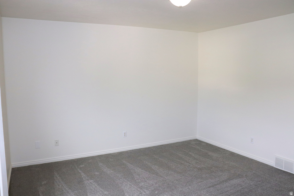 1555 S TALON DR Logan, UT 84321