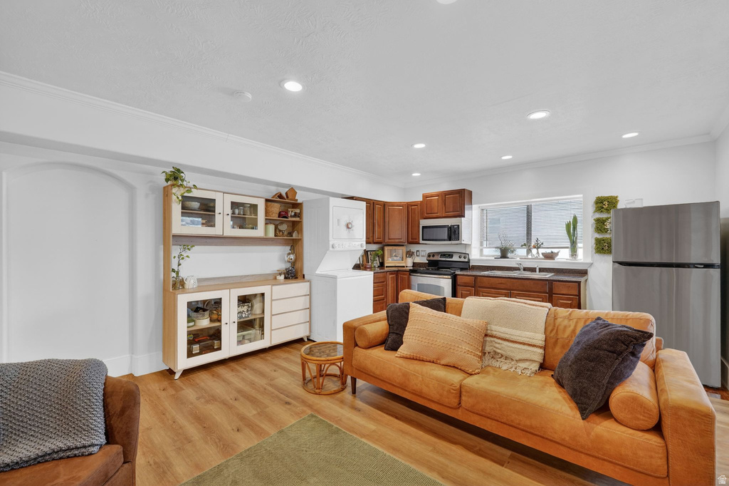 5367 RIDGE FLOWER WAY Salt Lake City, UT 84118