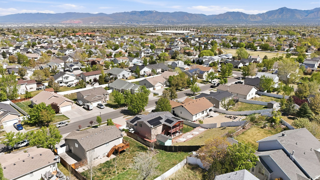 5367 RIDGE FLOWER WAY Salt Lake City, UT 84118