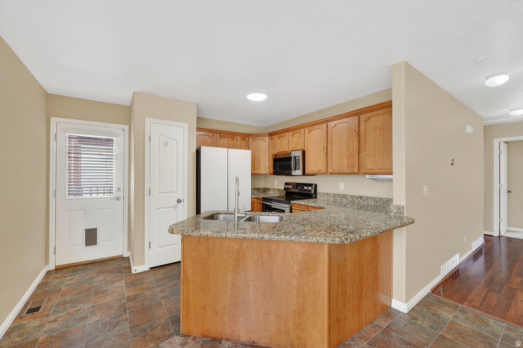 5367 RIDGE FLOWER WAY Salt Lake City, UT 84118