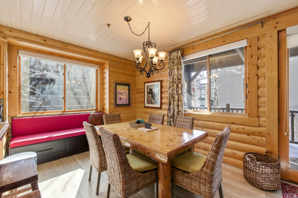 7447 ROYAL STREET #252 Park City, UT 84060