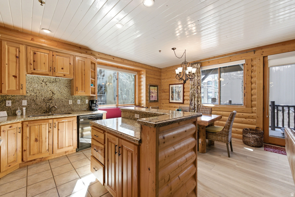 7447 ROYAL STREET #252 Park City, UT 84060