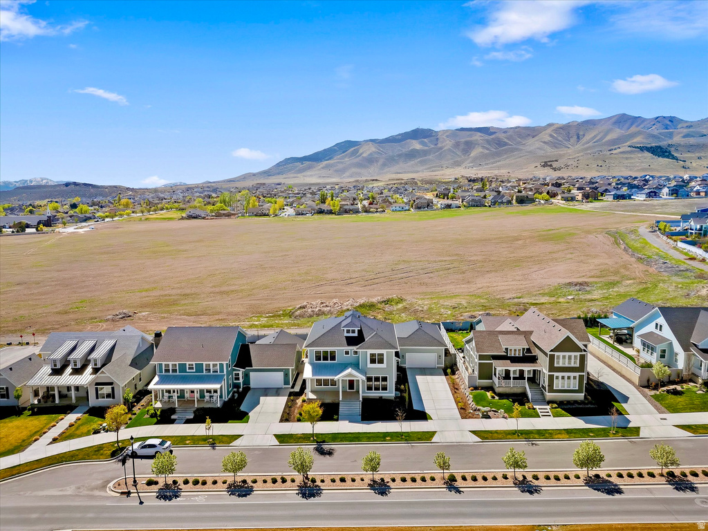 563 W FOUNDERS BLVD Saratoga Springs, UT 84045