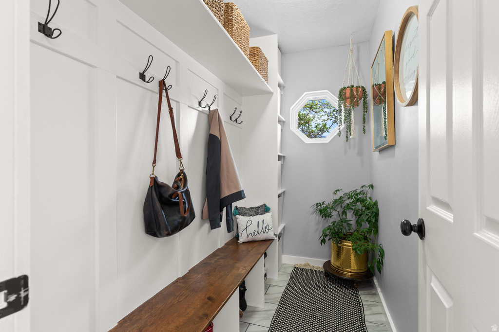 1769 E EDGECLIFF DR Sandy, UT 84092