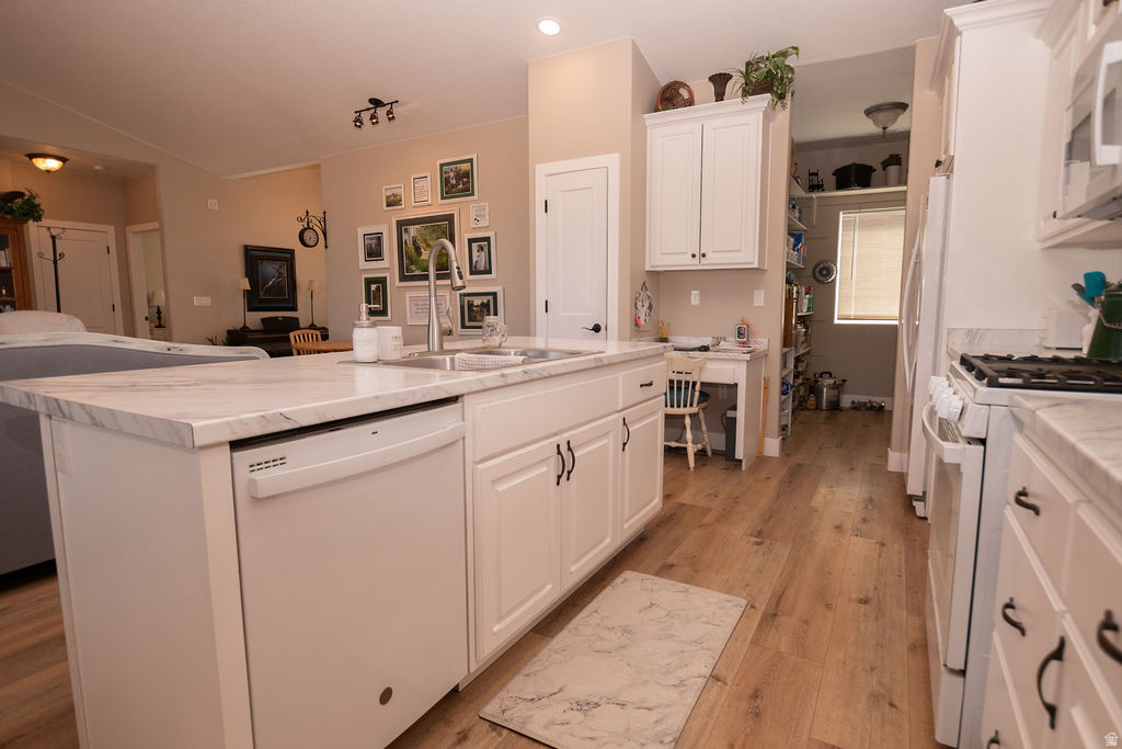 745 E 885 N Beaver, UT 84713