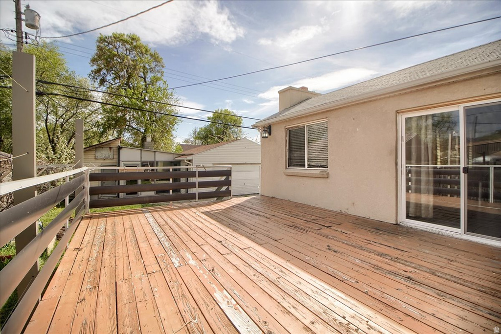 1453 S UTAHNA DR Salt Lake City, UT 84104