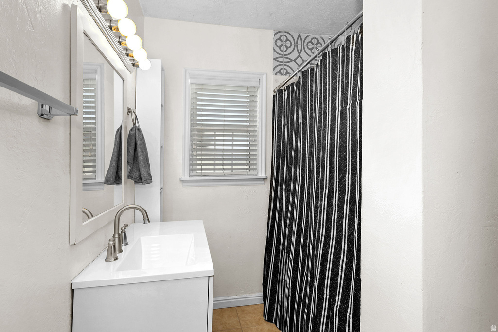 1302 E SWAN Ogden, UT 84401