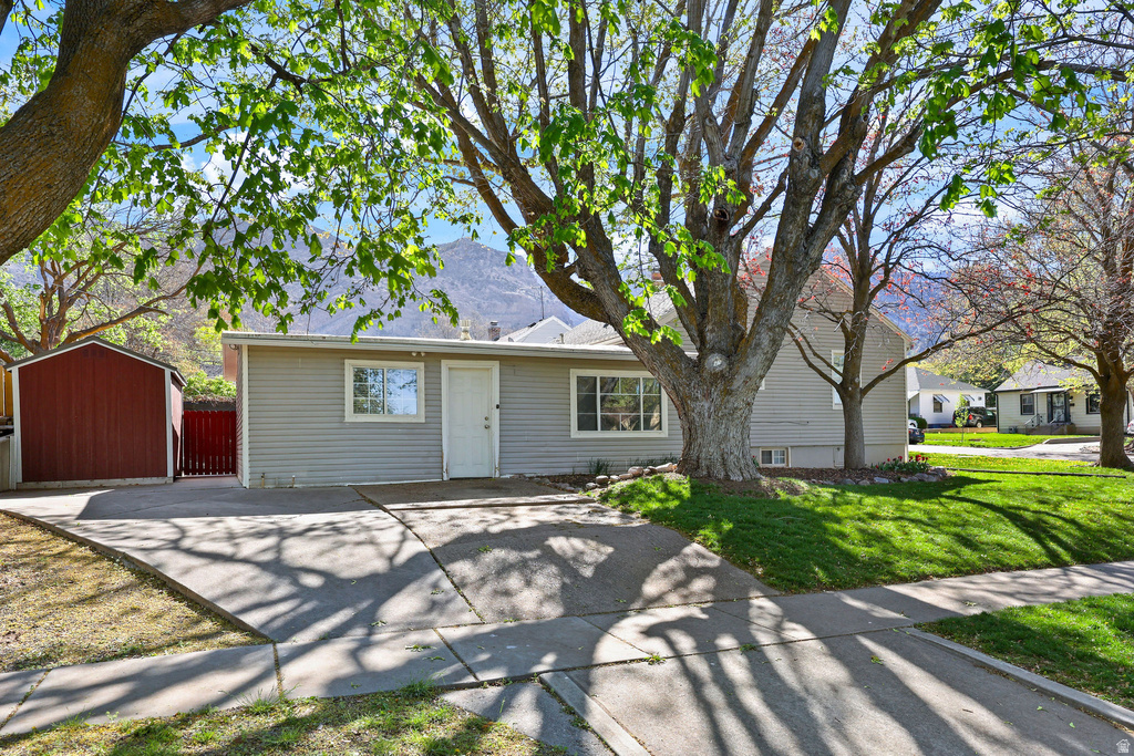 1302 E SWAN Ogden, UT 84401