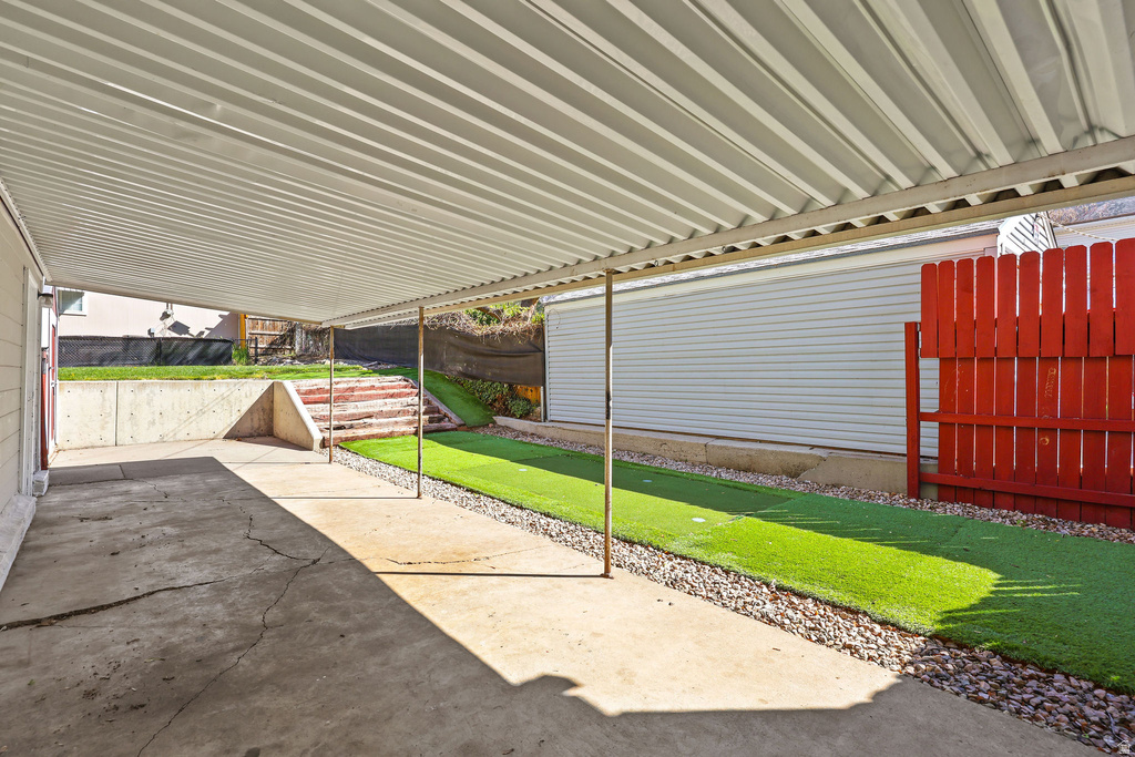 1302 E SWAN Ogden, UT 84401