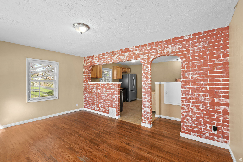 1302 E SWAN Ogden, UT 84401