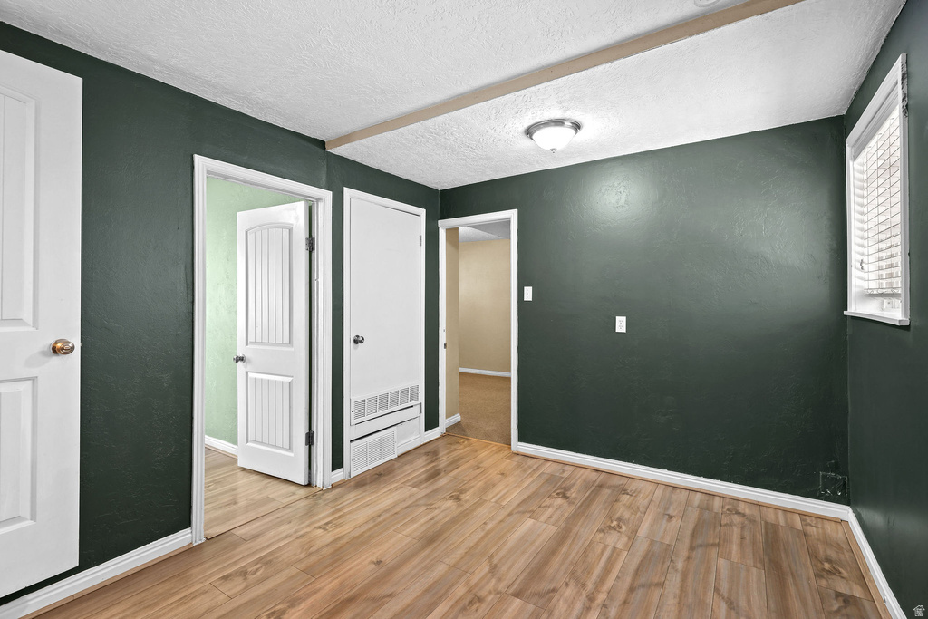 1302 E SWAN Ogden, UT 84401