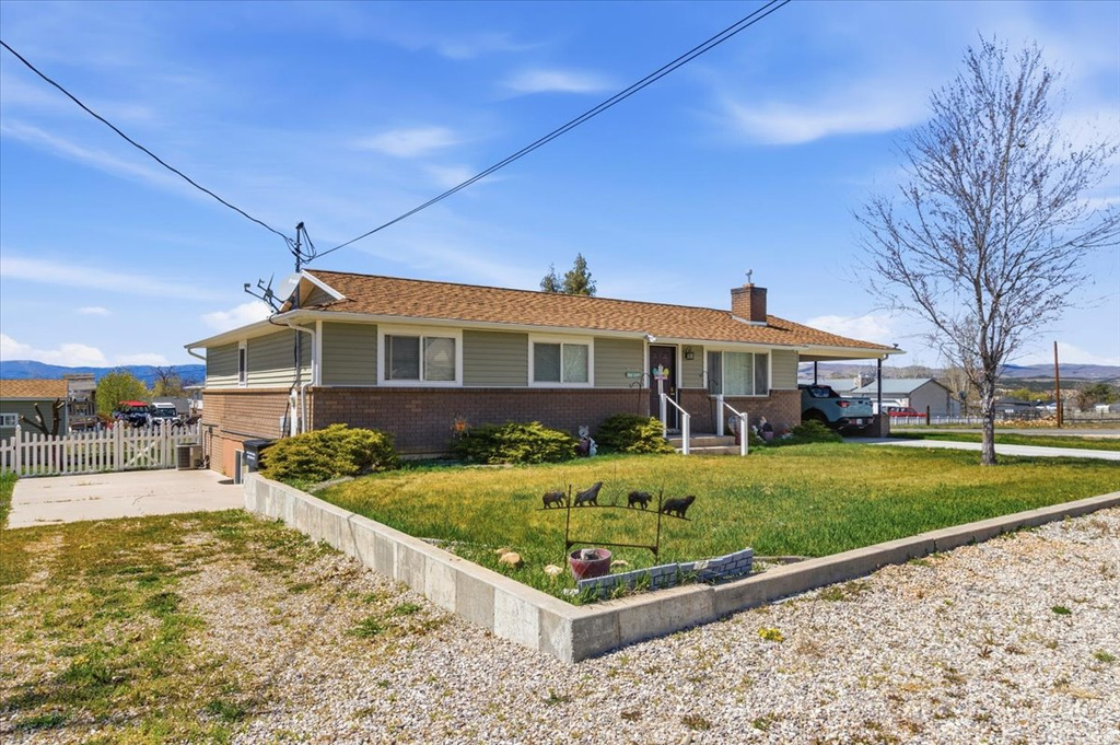 283 N 300 E Mt Pleasant, UT 84647