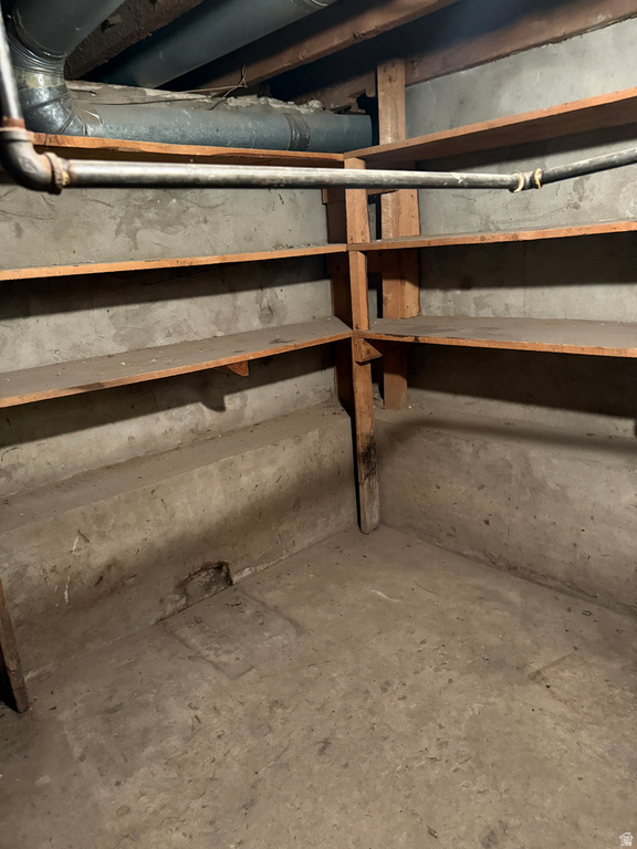 101 W 300 S Fairview, UT 84629