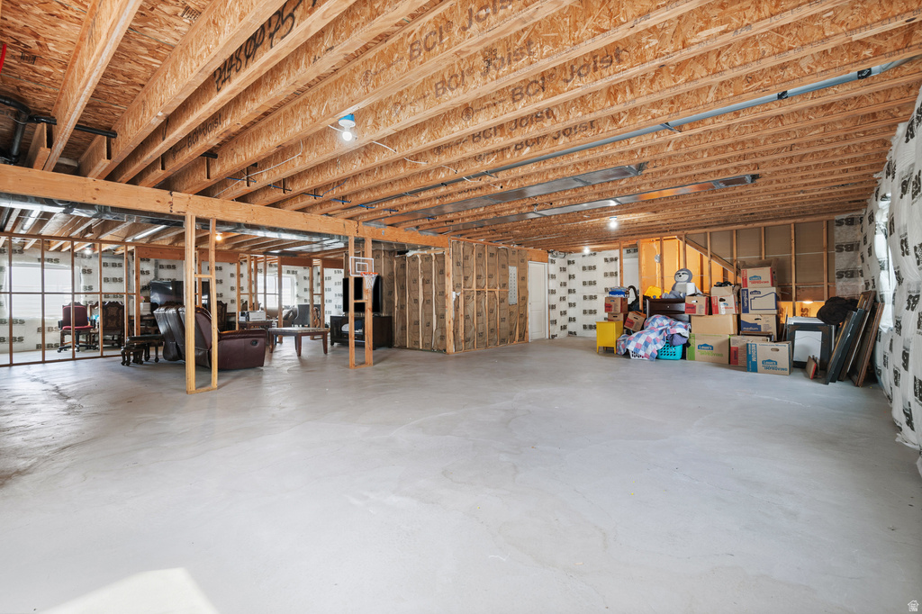 4817 W 50 S West Point, UT 84015