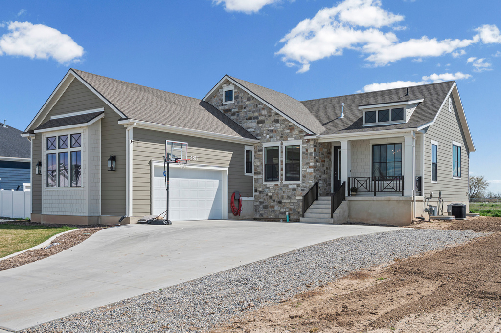 4817 W 50 S West Point, UT 84015