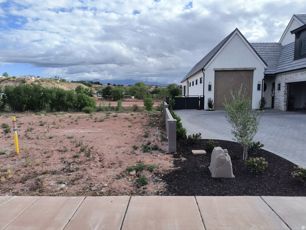 1380 N SYCAMORE DR Santa Clara, UT 84765