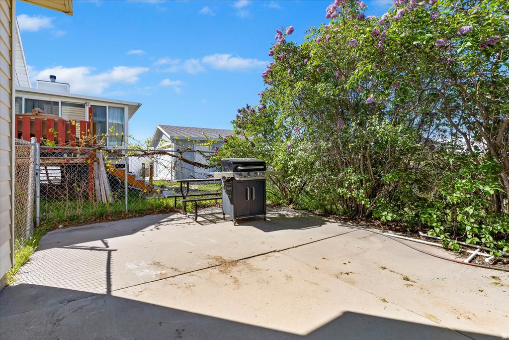 7636 W JEFFERSON RD Magna, UT 84044