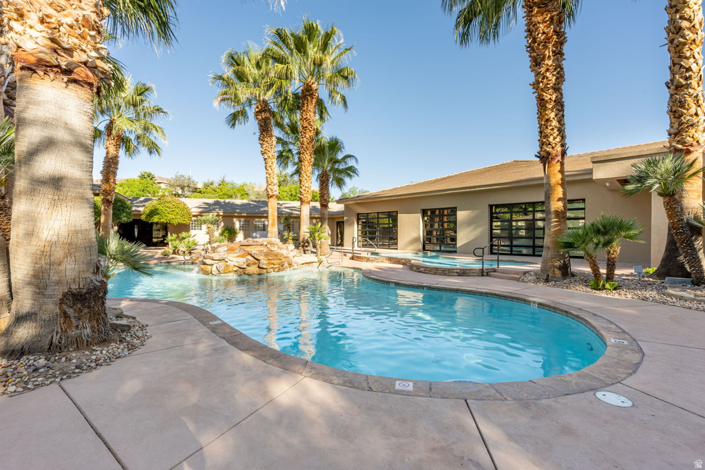 2240 E COBALT DR #15 St George, UT 84790