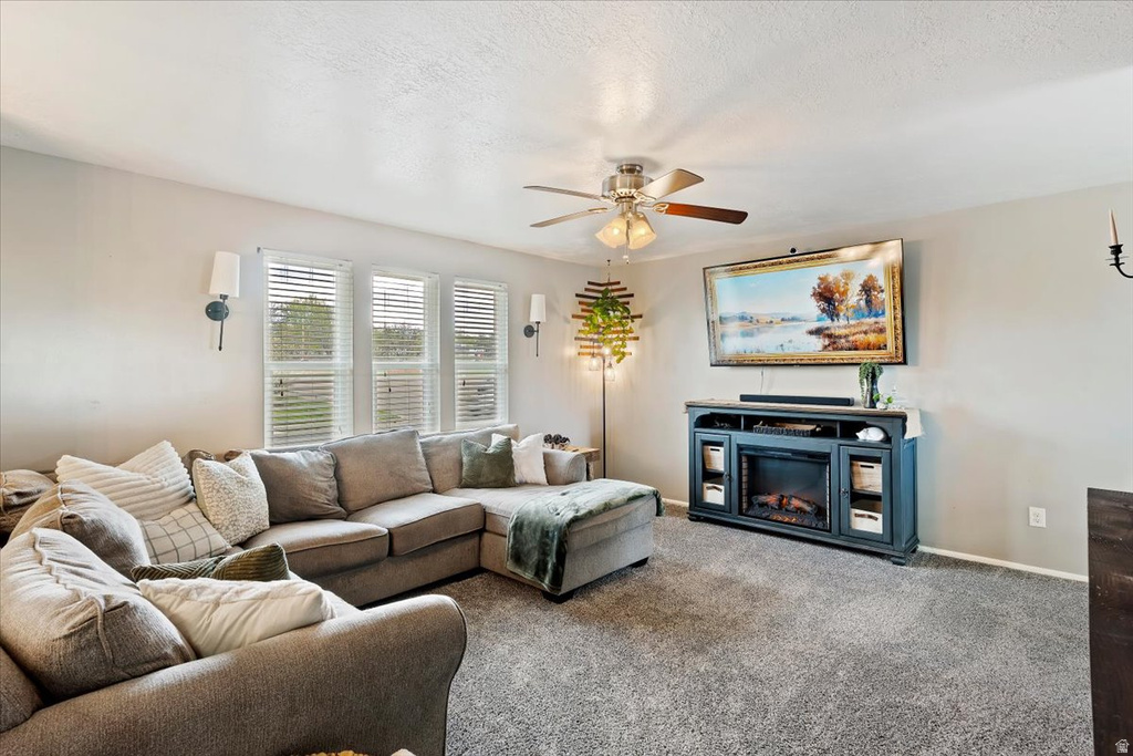 4463 S 2900 W Roy, UT 84067