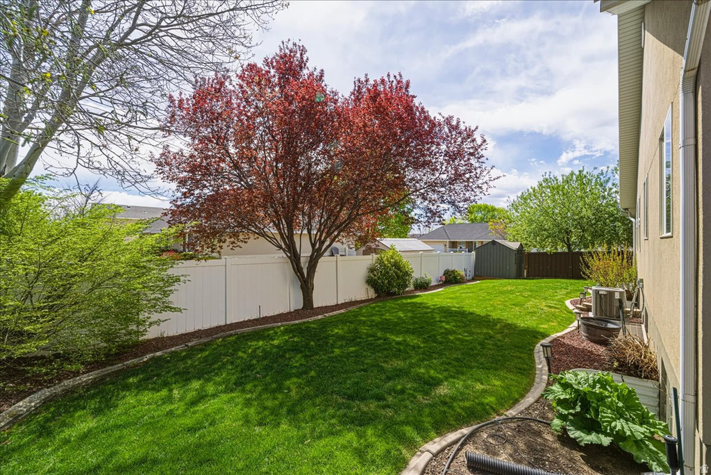 4521 W CARRIAGE LN Cedar Hills, UT 84062