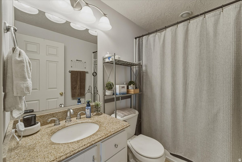 4521 W CARRIAGE LN Cedar Hills, UT 84062