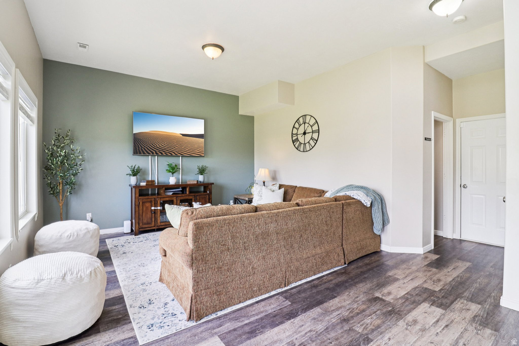 2119 N 2360 W Clinton, UT 84015