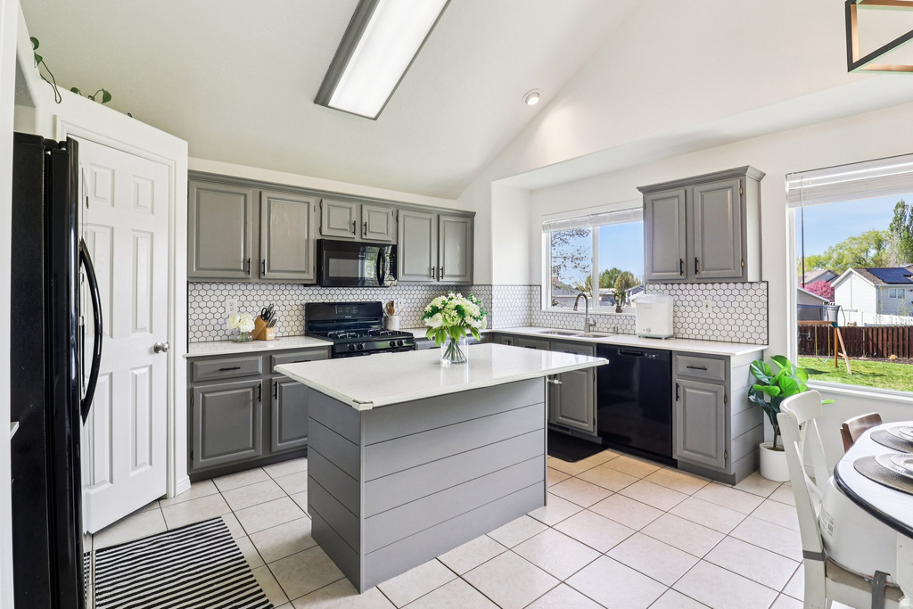 2119 N 2360 W Clinton, UT 84015