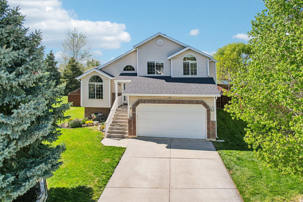 2119 N 2360 W Clinton, UT 84015