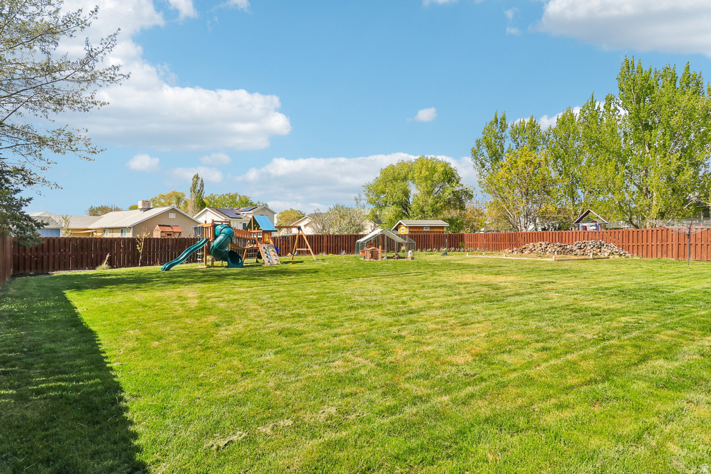 2119 N 2360 W Clinton, UT 84015