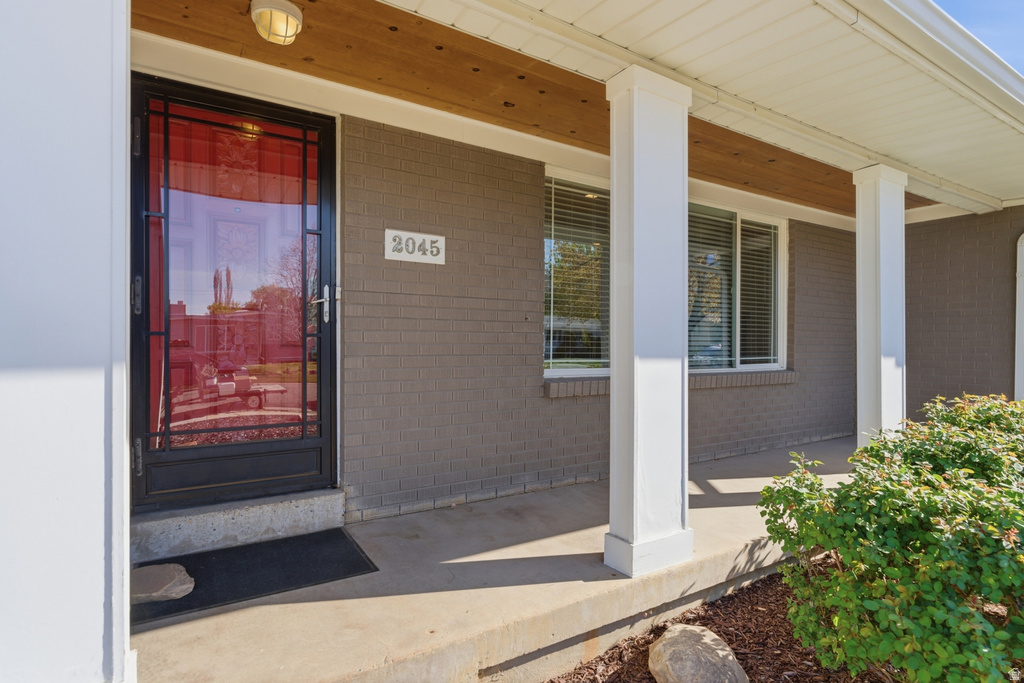 2045 E 3110 S Millcreek, UT 84109