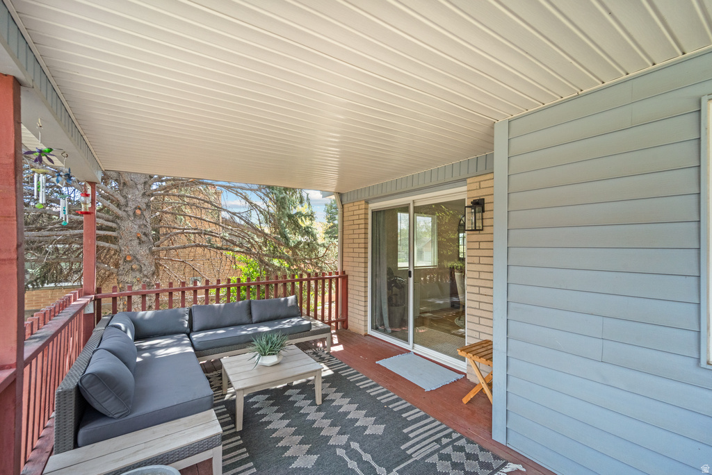 7147 S PONDEROSA DR Cottonwood Heights, UT 84121