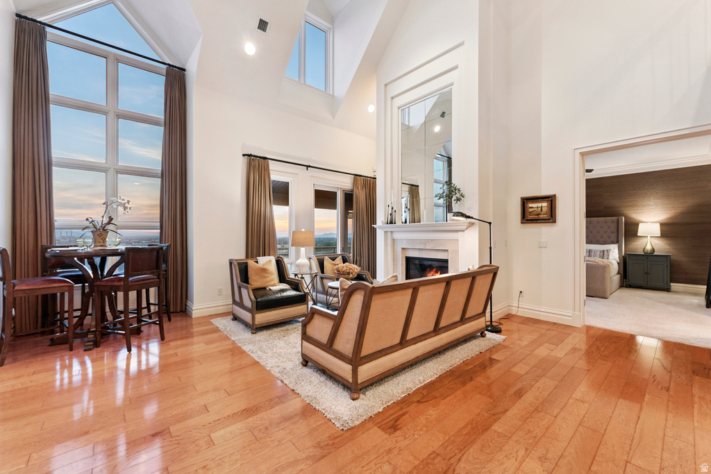 281 N ALMOND ST Salt Lake City, UT 84103