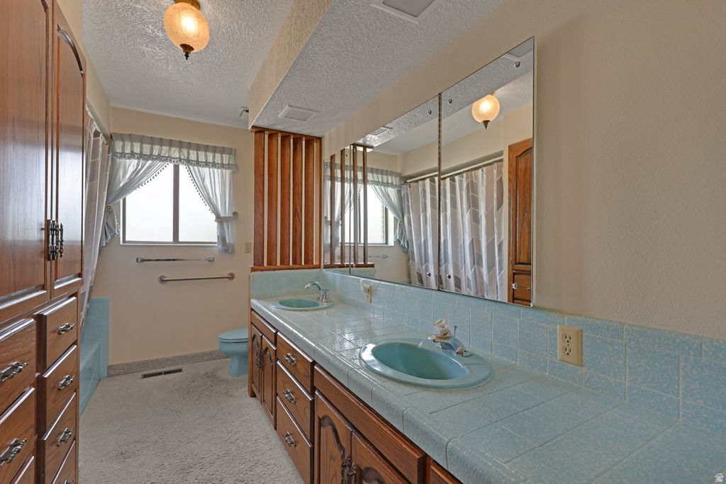 777 E 6600 S Hyrum, UT 84319