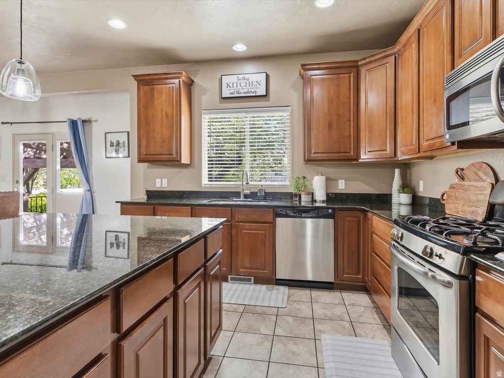 3257 W STOKER CV South Jordan, UT 84095