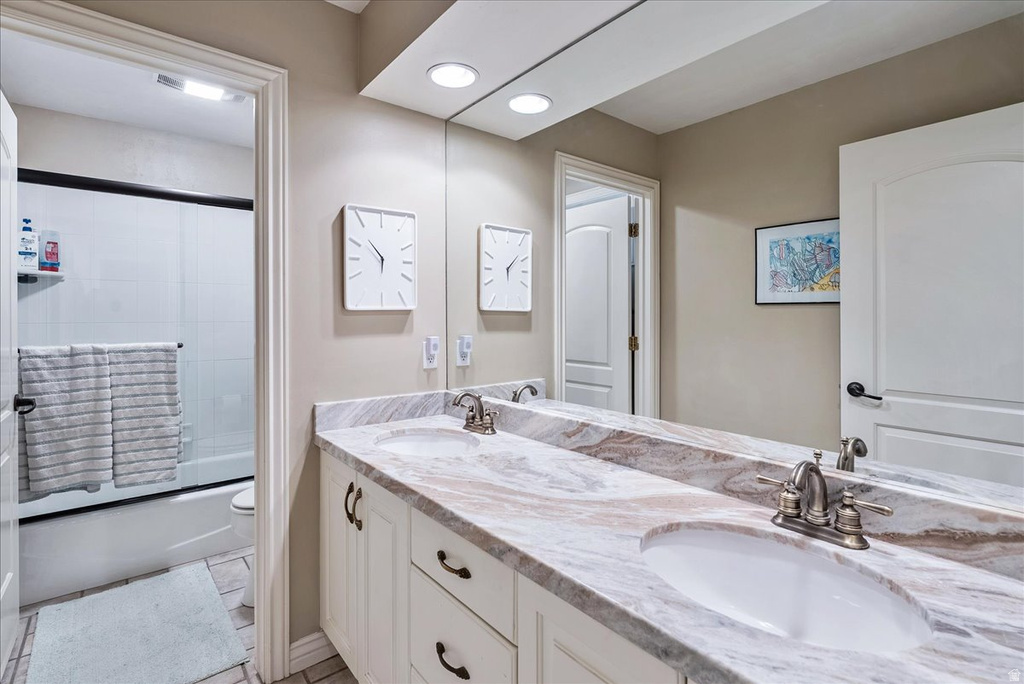 1095 E MARIWOOD CIR North Salt Lake, UT 84054